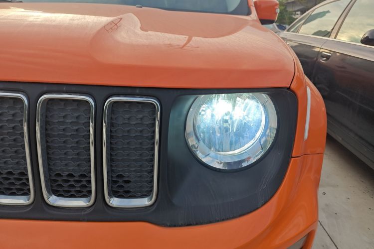 Jeep 自由侠 2019款 220T 自动领先版局部细节36