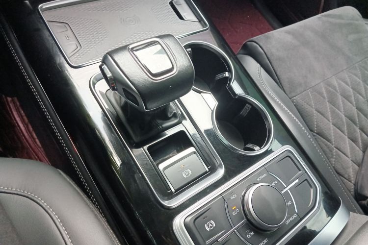 红旗HS7 2021款 3.0T 自动四驱智联旗悦版局部细节18