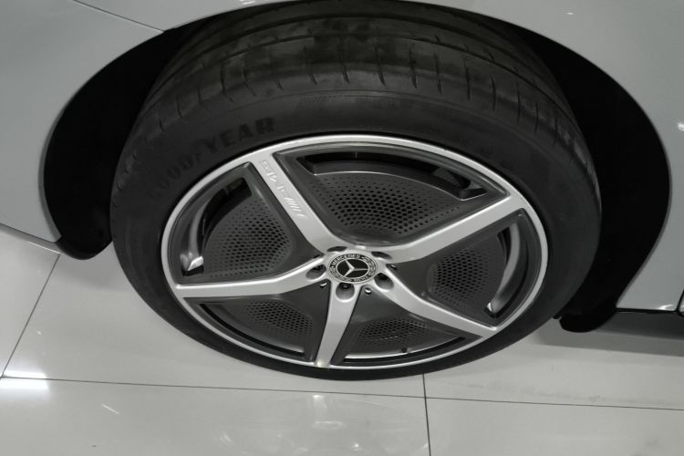 奔驰EQE 2022款 350 先型特别版车身外观6008