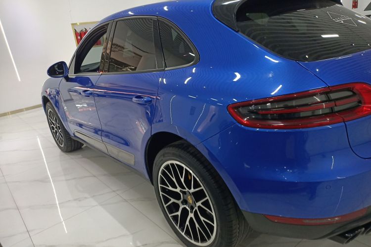 保时捷 2016款 Macan 2.0T车身外观4