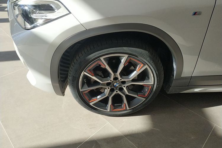 宝马X2 2021款 改款 sDrive25i 锋芒版车身外观6007