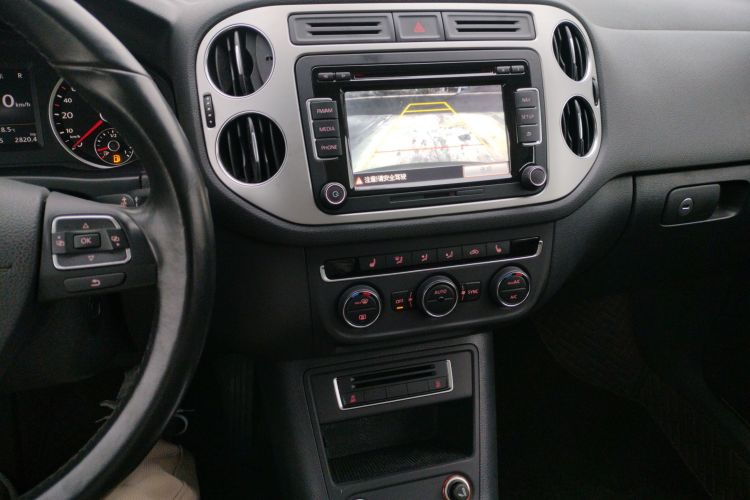 大众 途观 2015款 1.8TSI 自动四驱豪华型中控内饰16