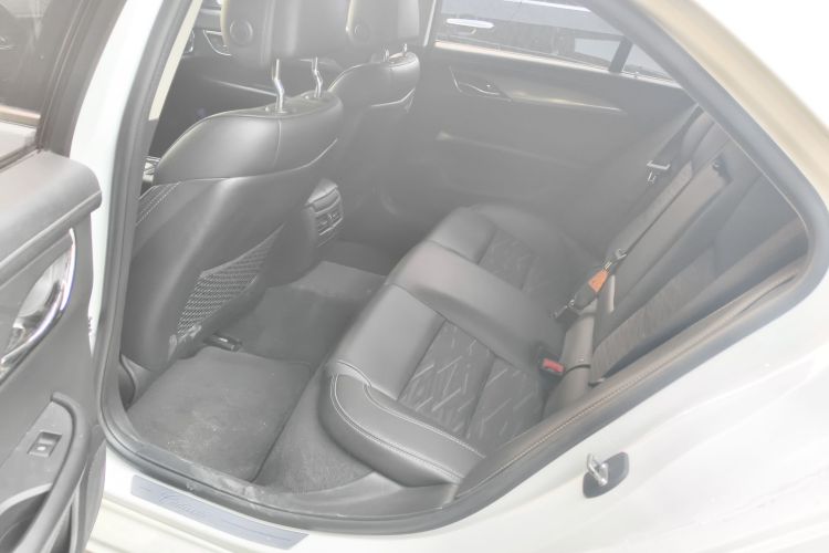 凯迪拉克ATS-L 2017款 28T 技术型中控内饰7004