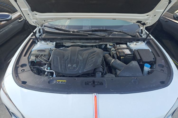 红旗H5 2024款 1.5T DCT智联旗韵版机舱底盘24