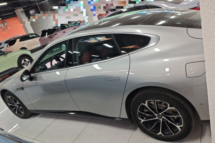 小鹏P7 2020款 586N车身外观6003