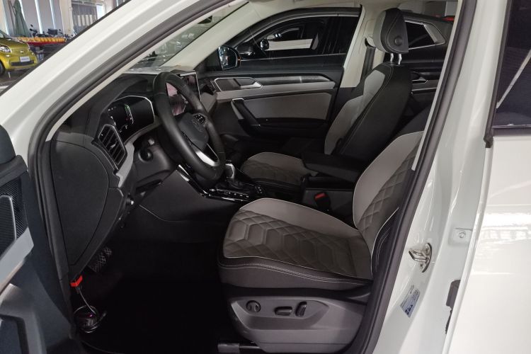 大众 探岳 2023款 330TSI 两驱豪华Plus进阶版中控内饰20