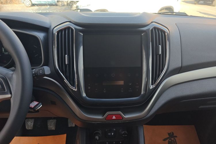 长安欧尚CX70 2016款 1.6L 手动豪华型中控内饰16