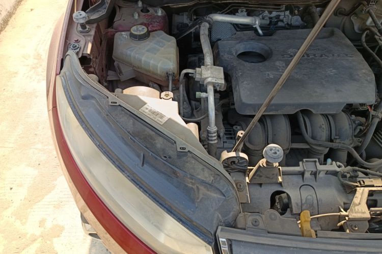 福特 翼搏 2013款 1.5L 自动尊贵型局部细节9006