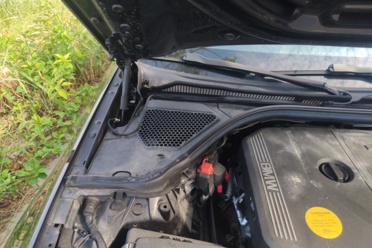 宝马3系 2020款 320Li M运动套装局部细节9006