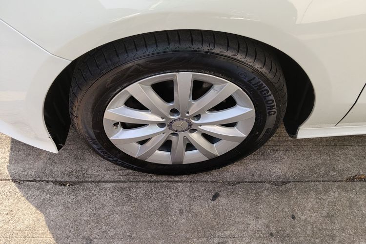 奔驰A级(进口) 2017款 A 180车身外观6007