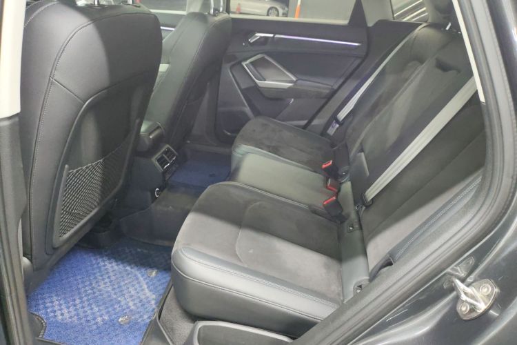 奥迪Q3 2021款 35 TFSI 时尚动感型中控内饰21