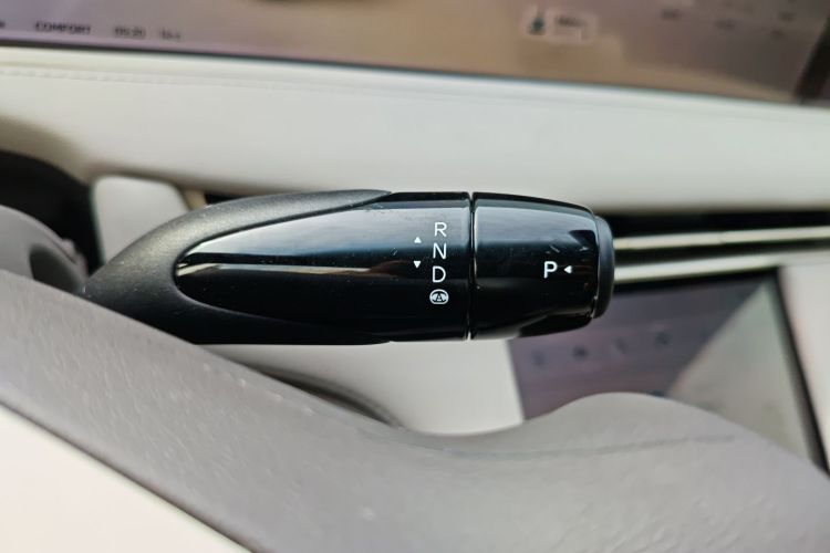 智己汽车 智己LS7 2025款 焕新版 Ultra局部细节18