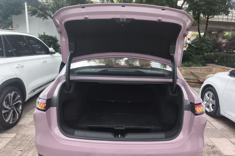 埃安 AION RT 2025款 650激光雷达版局部细节23