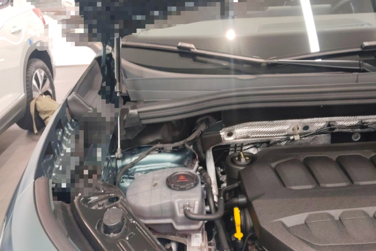 大众 2025款 探岳L 330TSI 两驱精英City包机舱底盘25