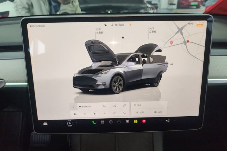 特斯拉 Model Y 2023款 长续航全轮驱动版中控内饰16