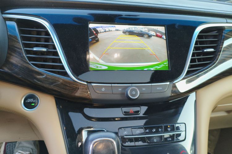 别克GL8 2017款 ES 28T 豪华型 国V中控内饰16