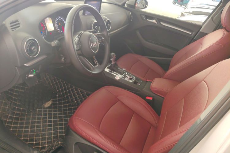 奥迪A3 2020款 改款 Limousine 35 TFSI 进取型 国VI中控内饰19