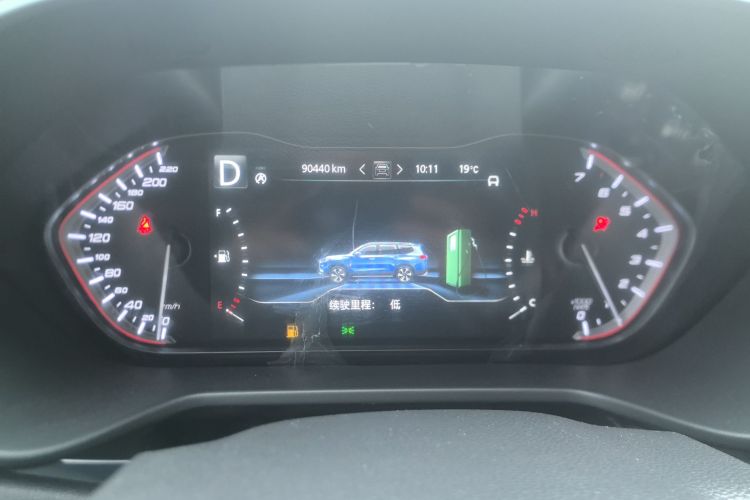 上汽大通MAXUS D90 2017款 2.0T 自动四驱 天狼星局部细节14