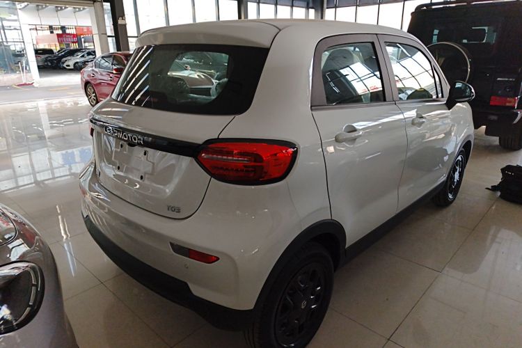 零跑汽车 零跑T03 2025款 310舒享版车身外观7