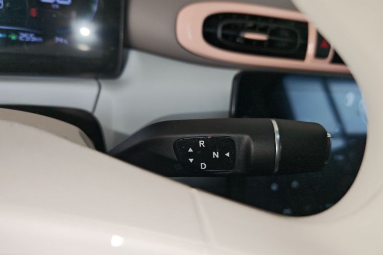 零跑汽车 零跑T03 2025款 310舒享版中控内饰18