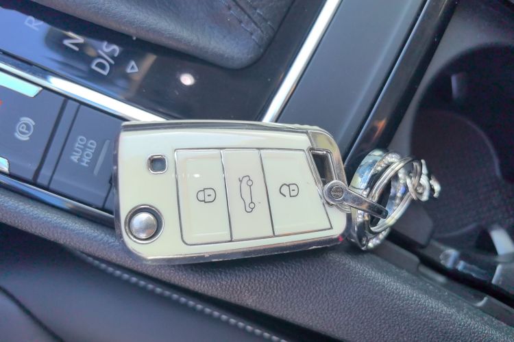 大众 凌渡 2021款 280TSI DSG舒适版中控内饰7001