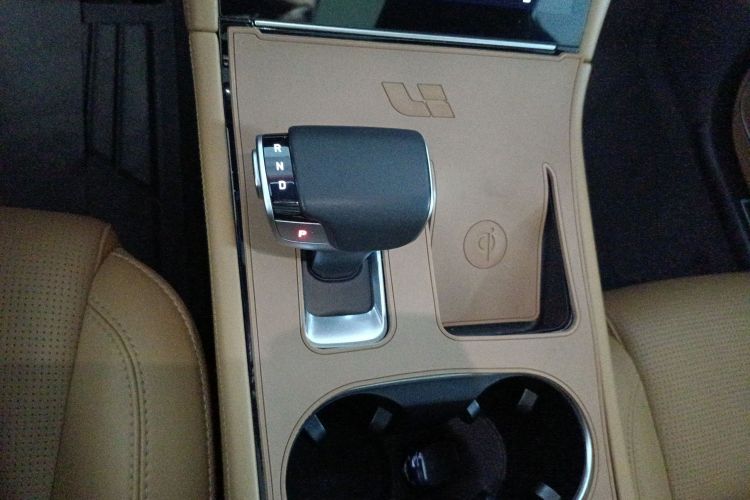 理想汽车 理想ONE 2021款 增程6座版局部细节18