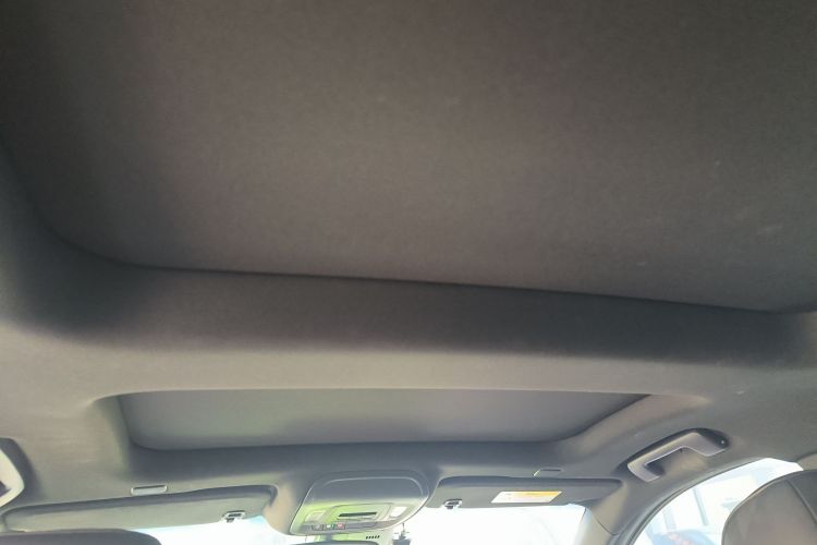 凯迪拉克CT5 2023款 28T 豪华型（标准版）中控内饰22