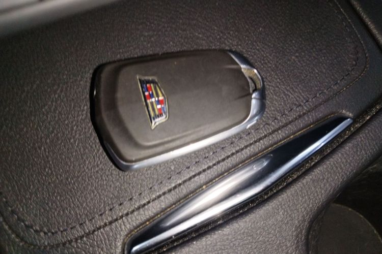 凯迪拉克XT4 2020款 28T 两驱领先型中控内饰11