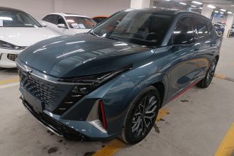 长安欧尚Z6 2023款 蓝鲸 1.5T DCT智领型城市版