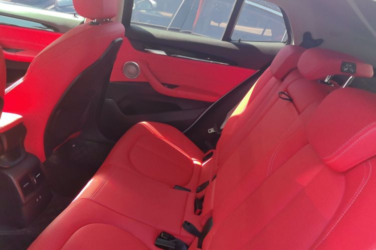 宝马X2 2022款 sDrive25i M运动套装中控内饰21