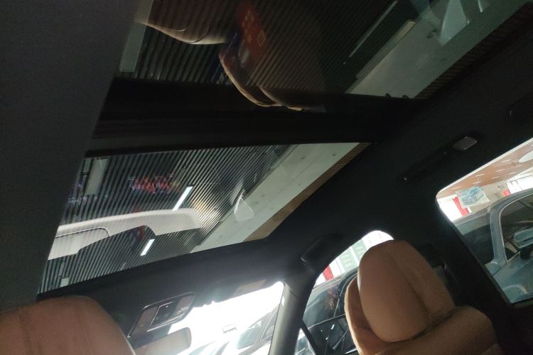 理想汽车 理想ONE 2020款 增程6座版局部细节22