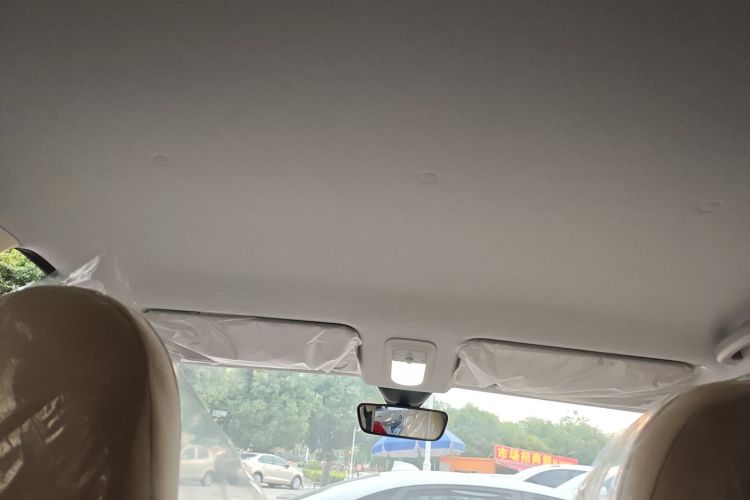 五菱汽车 宏光MINIEV 2025款 四门版 进阶款中控内饰22