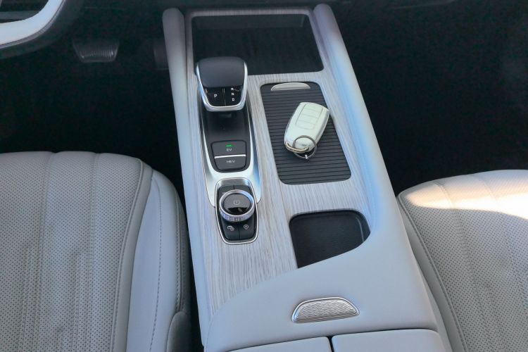 奇瑞 风云A8 2024款 127 驭风版中控内饰18