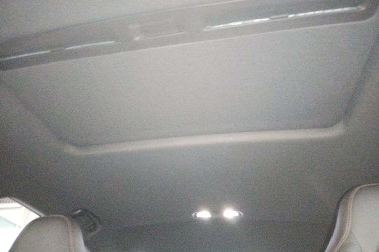 别克 君威 2020款 GS 28T 精英型中控内饰22