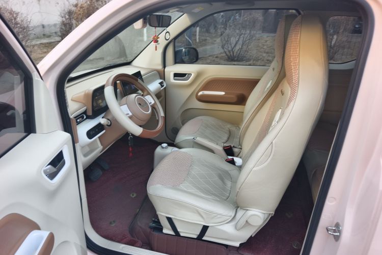 五菱汽车 宏光MINIEV 2024款 第三代 215km 青春版中控内饰19