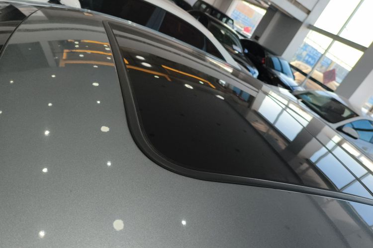 比亚迪 汉 2020款 DM 四驱性能版尊贵型局部细节57