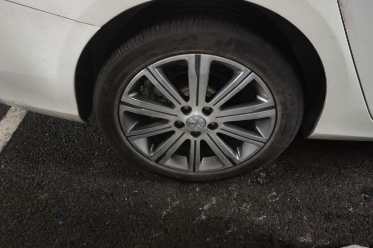 标致408 2018款 改款 350THP 自动豪华版车身外观6008