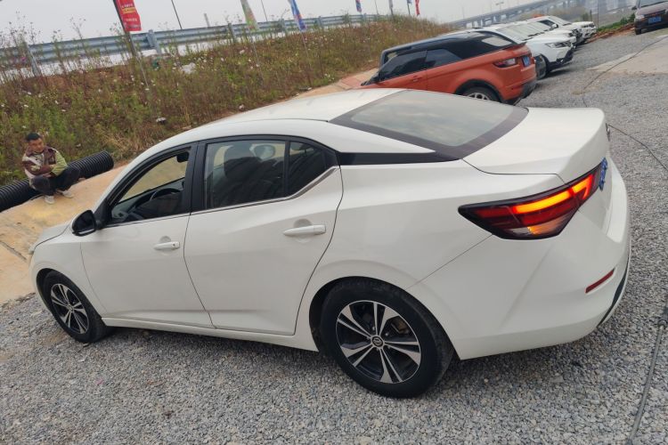 日产 轩逸 2021款 1.6L XL CVT悦享版车身外观4