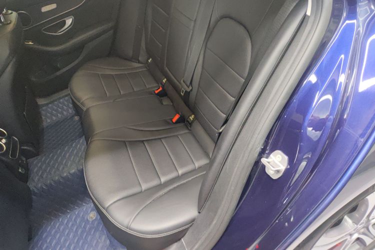 奔驰C级 2020款 C 260 L 运动版中控内饰7004