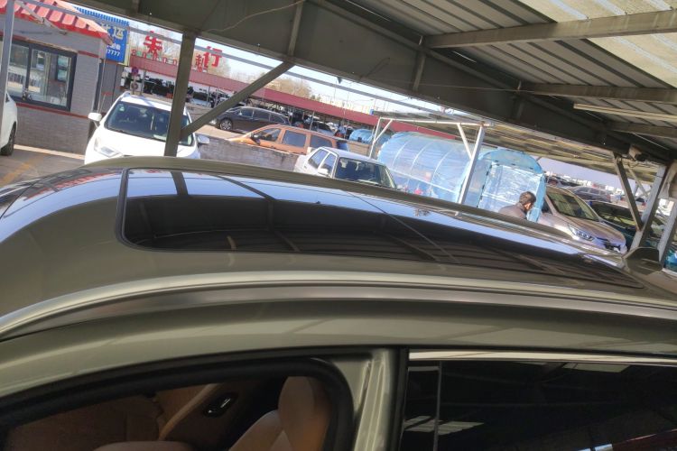 理想汽车 理想ONE 2020款 增程6座版局部细节57