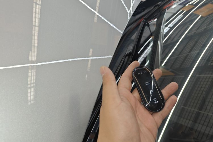 鸿蒙智行 问界M7 2024款 1.5T 智驾四驱Ultra版 5座中控内饰11