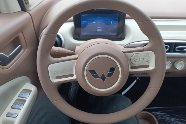 五菱汽车 宏光MINIEV 2025款 四门版 进阶款中控内饰13