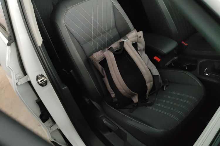 大众 途观L 2023款 330TSI 自动两驱舒享版局部细节41