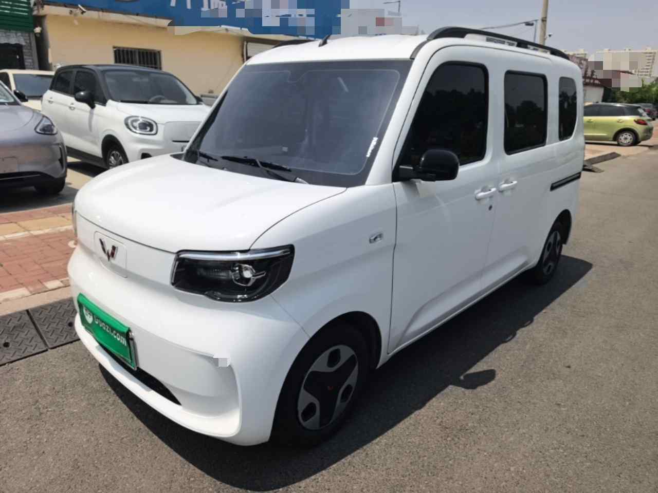 五菱汽车 五菱之光新能源 2025款 305km 进取型(2)