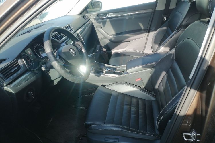 斯柯达 速派 2016款 TSI330 DSG智行版局部细节19