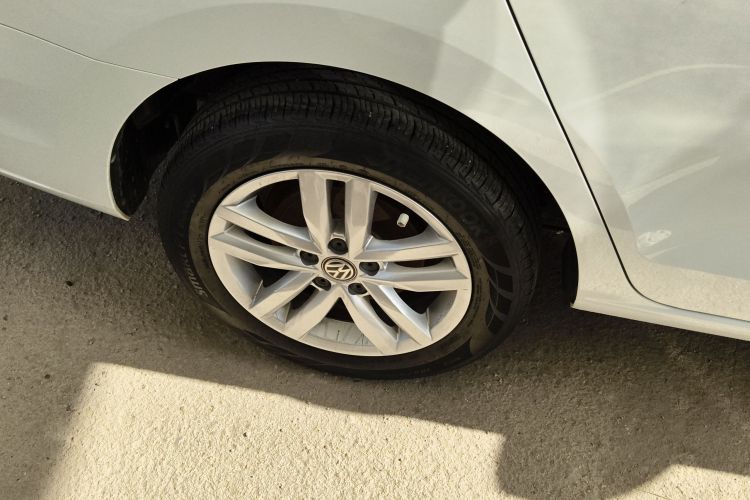 大众 捷达 2019款 梦想版 1.4L 手动时尚型车身外观6008