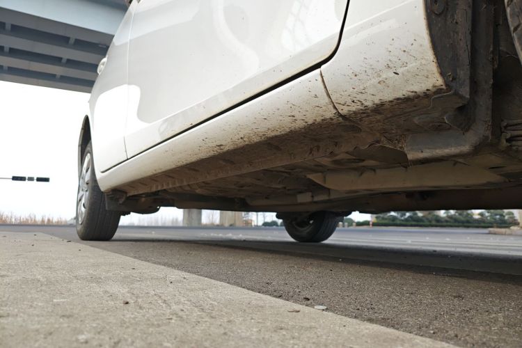 丰田 YARiS L 致炫 2016款 改款 1.3E 手动魅动版局部细节9001