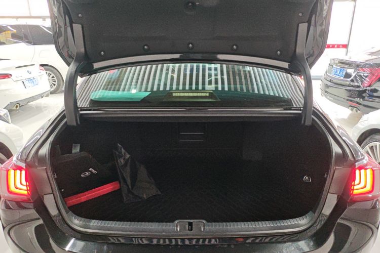 雷克萨斯ES 2023款 200 卓越版局部细节23