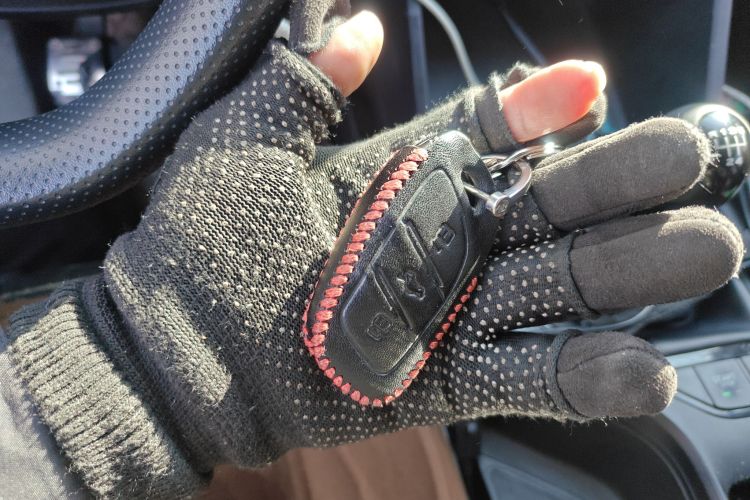 荣威i5 2023款 1.5L 手动舒享版中控内饰11