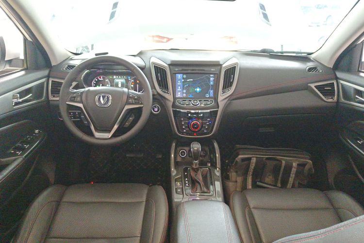 长安CS75 2017款 尚酷版 1.5T 自动锋享型中控内饰7002